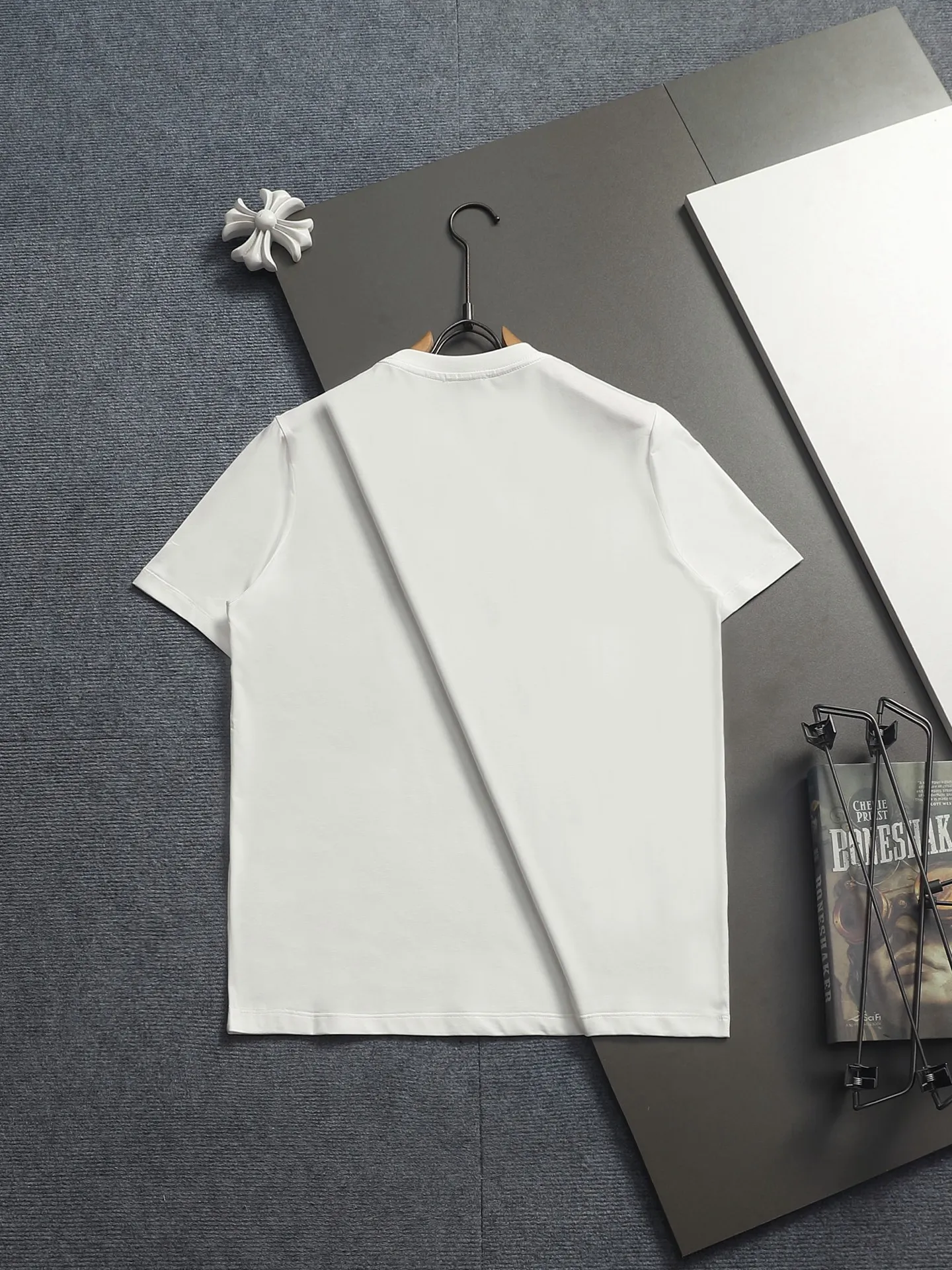 2026 New Arrival Same Style👫 T ， ！ ， ， logo ！ ， Versatile， ， ！ ！ Classic Versatile T ， logo ！ ！ Quality ， ！！ ：Black White Blue Light Green Size：S M L XL XXL